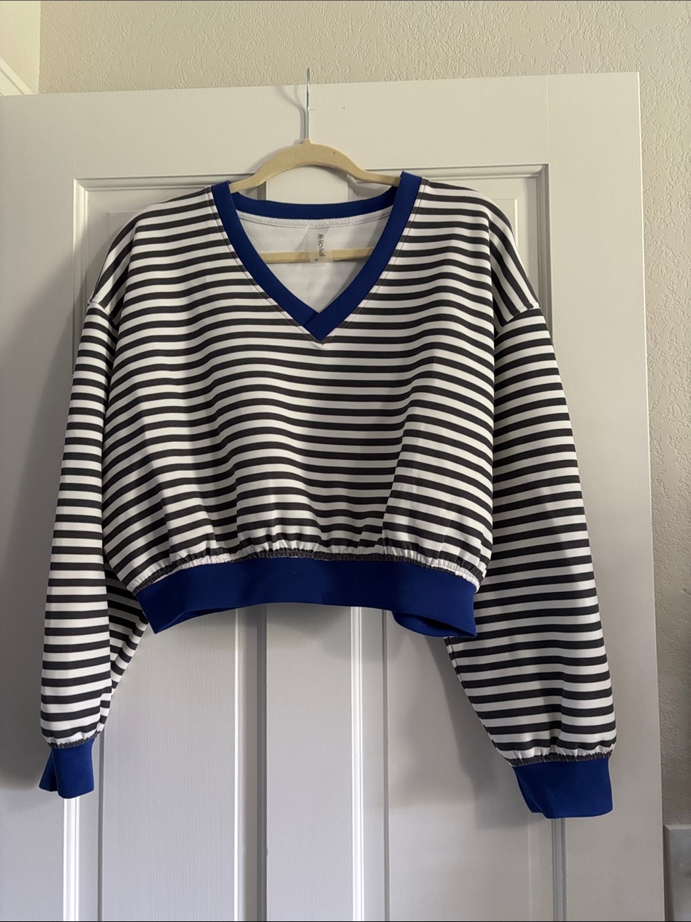 Altar'd State Black & White Striped V-Neck Sweater with Blue Trim